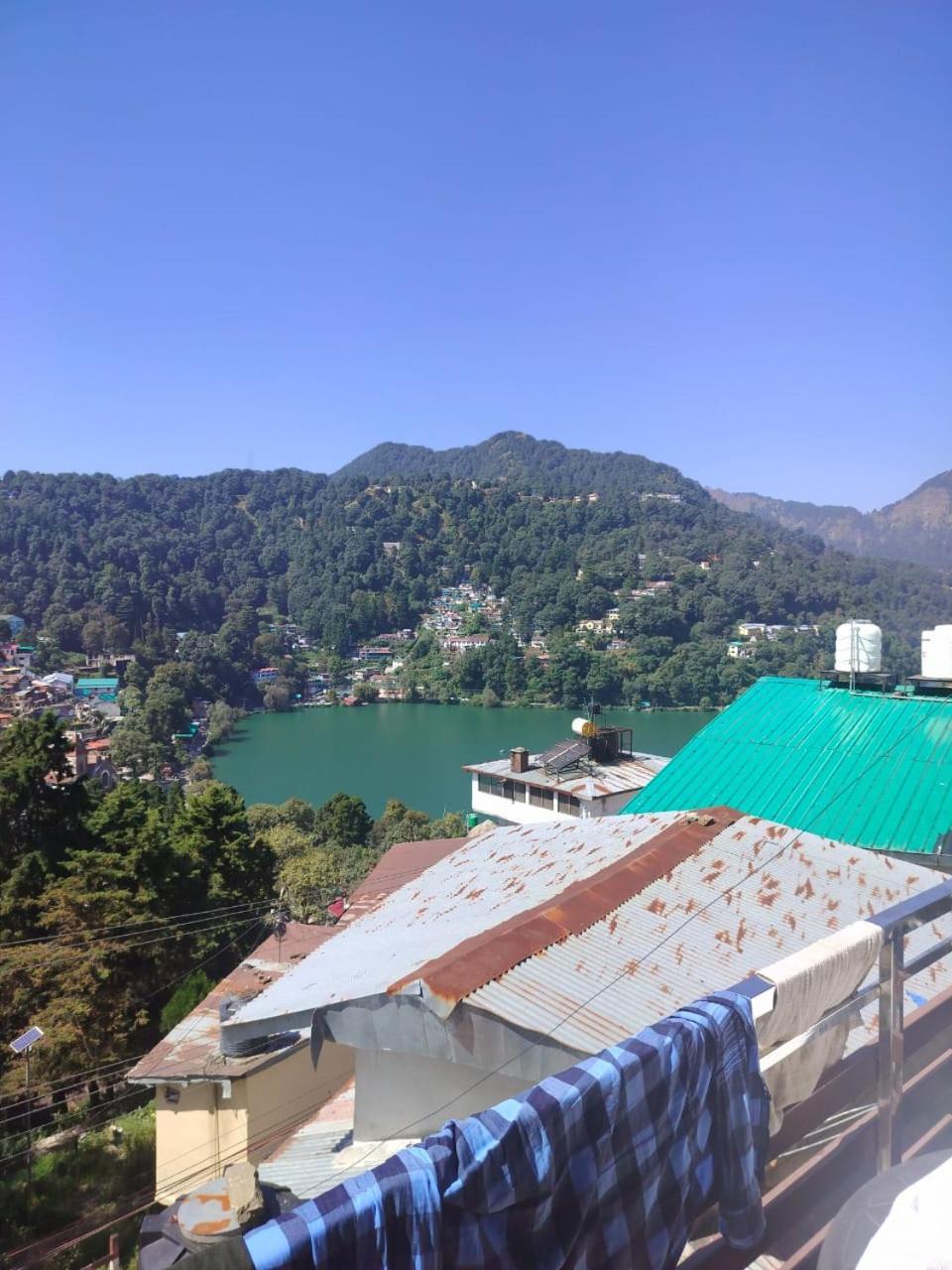 Hotel Surya Lake View Nainital Kültér fotó